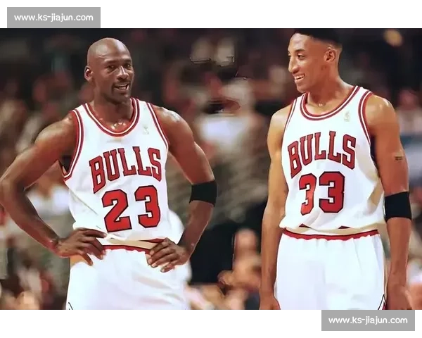 2002年NBA传奇对决乔丹与皮蓬巅峰重逢的时代记忆与篮球史诗较量