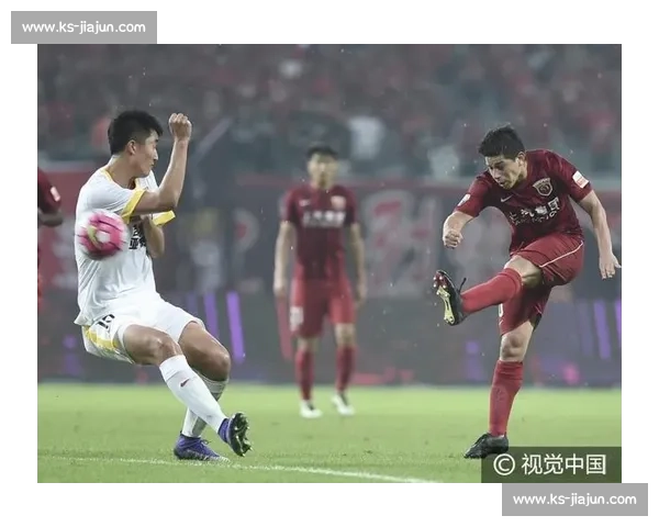 亚泰对阵上港比赛录像全景回顾精彩瞬间与战术解析 亚泰对阵上港比赛录像全景回顾精彩瞬间与战术解析